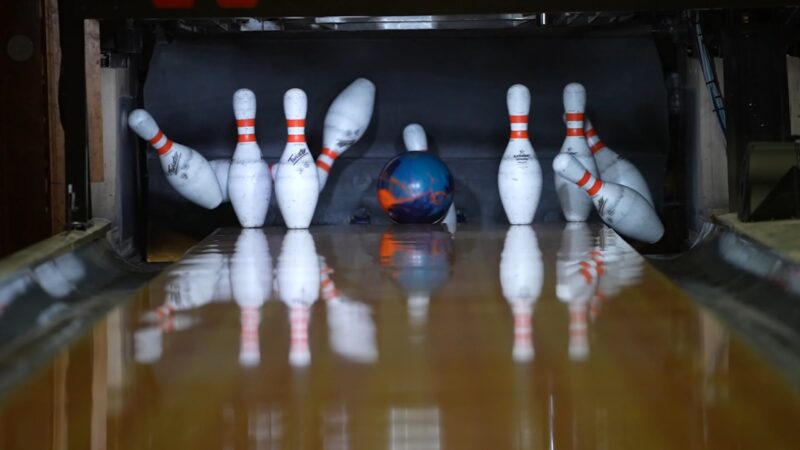 Professional Bowlers pins