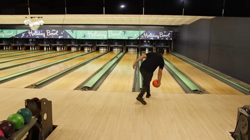 Mature play bowling