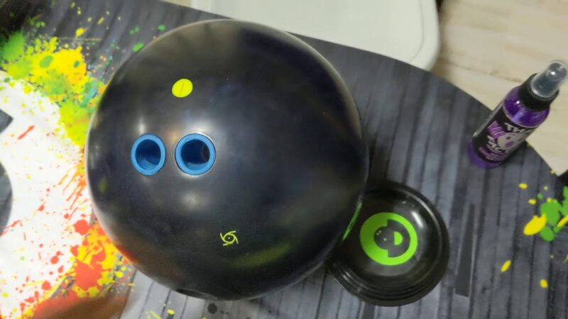 clean bowling ball